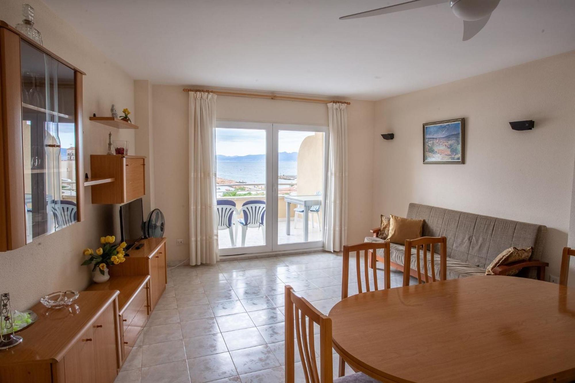 Passeig Del Mar Apartment L' Escala Luaran gambar